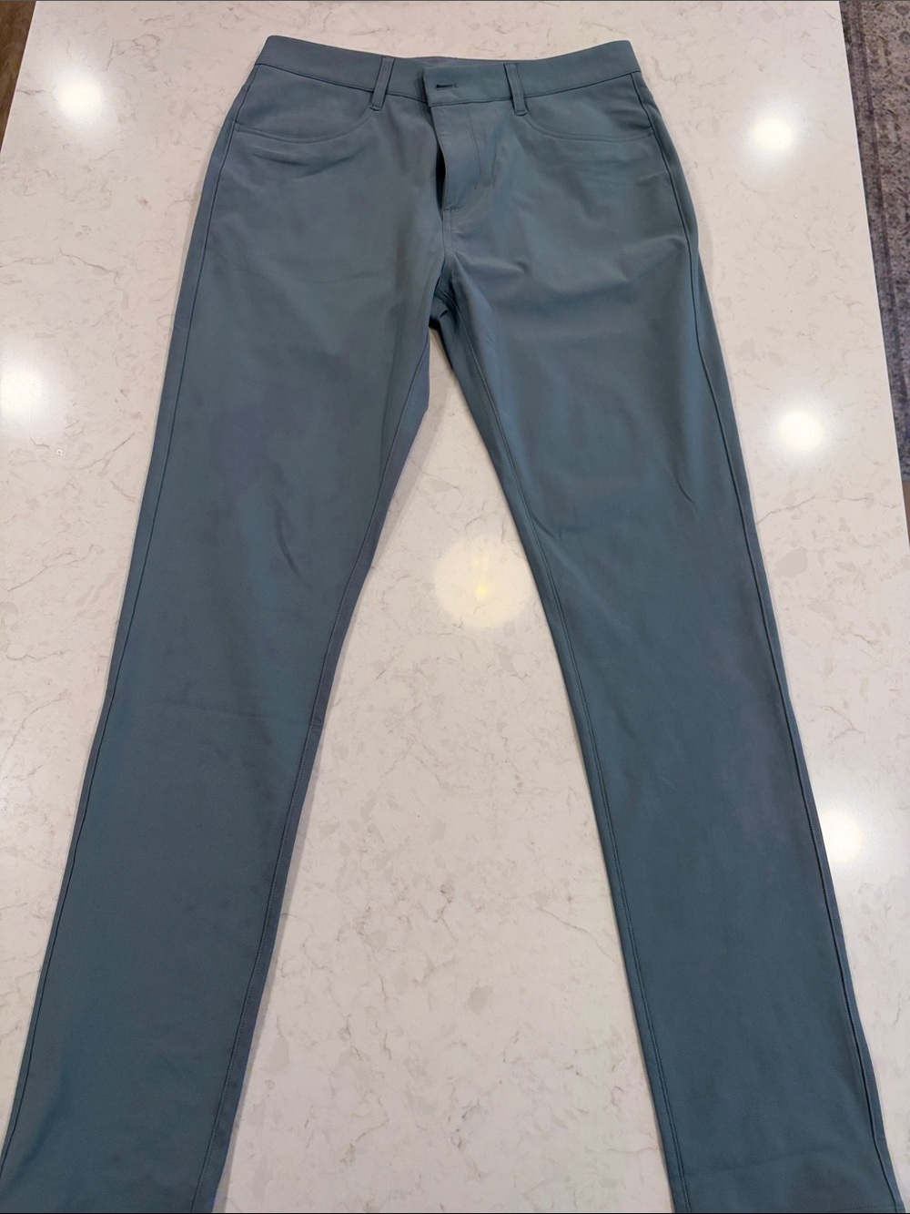 Vuori Men's Meta Pant Athletic Slim Dusty Blue 32x34